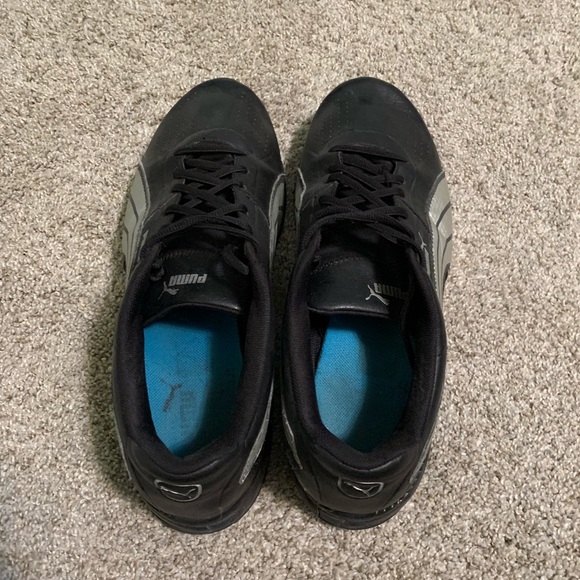 Puma shoes - Picture 2 of 4